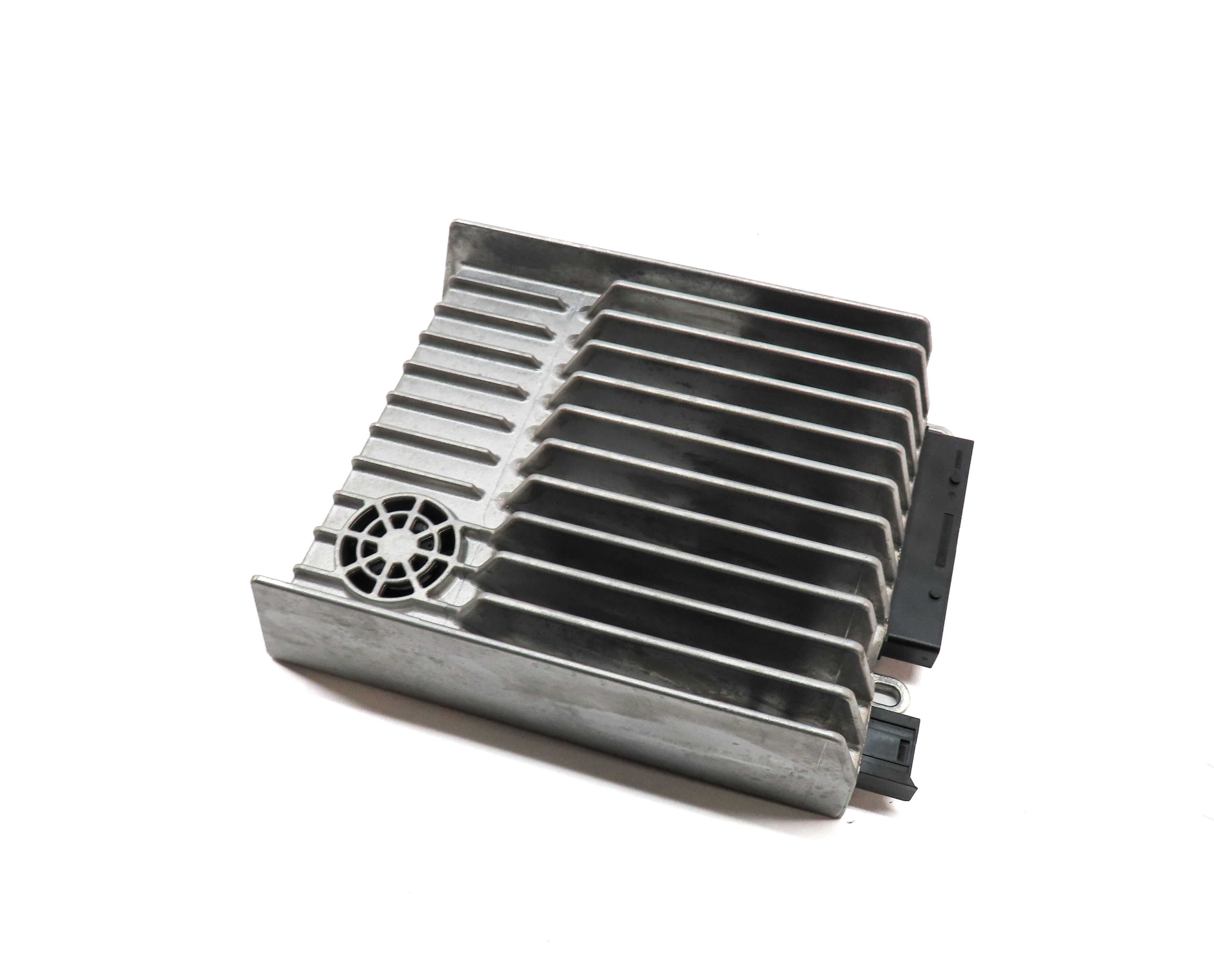 2012 MERCEDES C250 C300 C350 C63 AMG (W204) HARMAN BECKER AUDIO AMP AMPLIFIER — exact item pictured